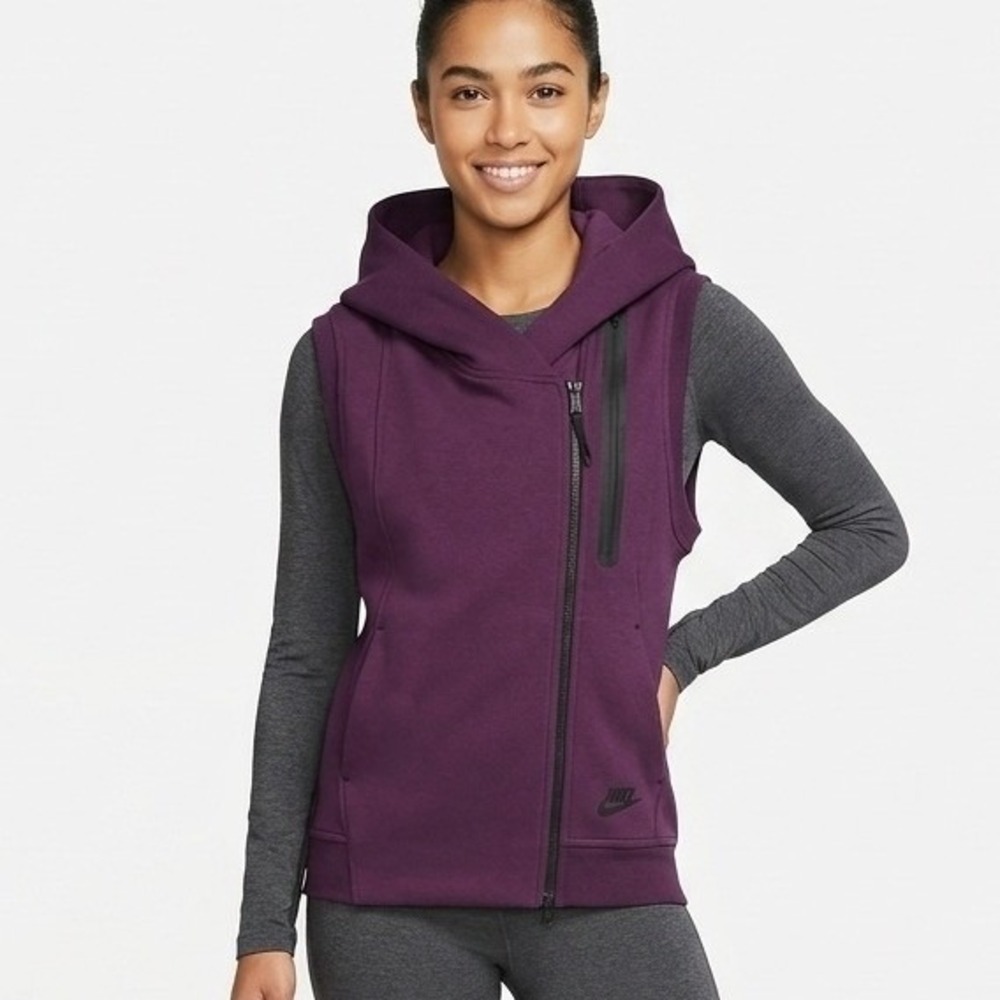 Nike Tech Fleece Sleeveless Hoodie Vest Purple/Plum Asym Zip 689067-563 - M